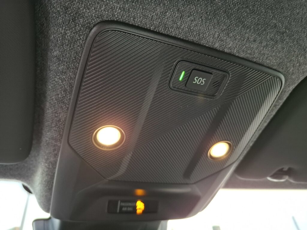 Renault Clio Exposé-Bild 31