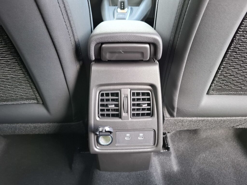 Renault Symbioz Exposé-Bild 18