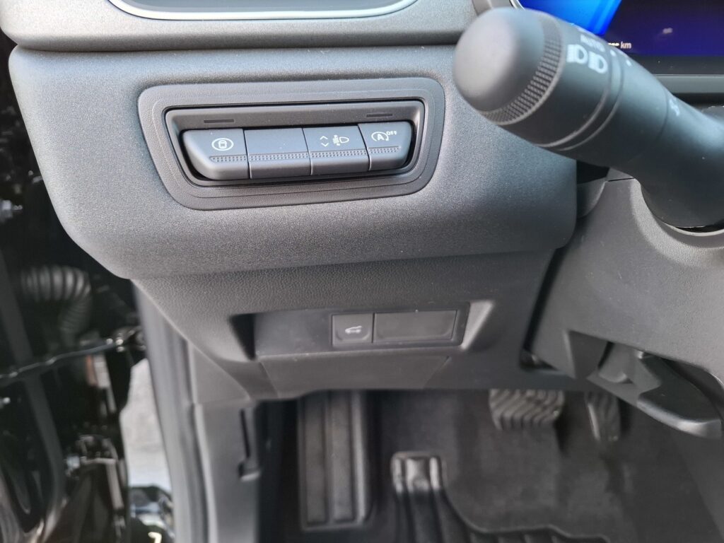 Renault Symbioz Exposé-Bild 35