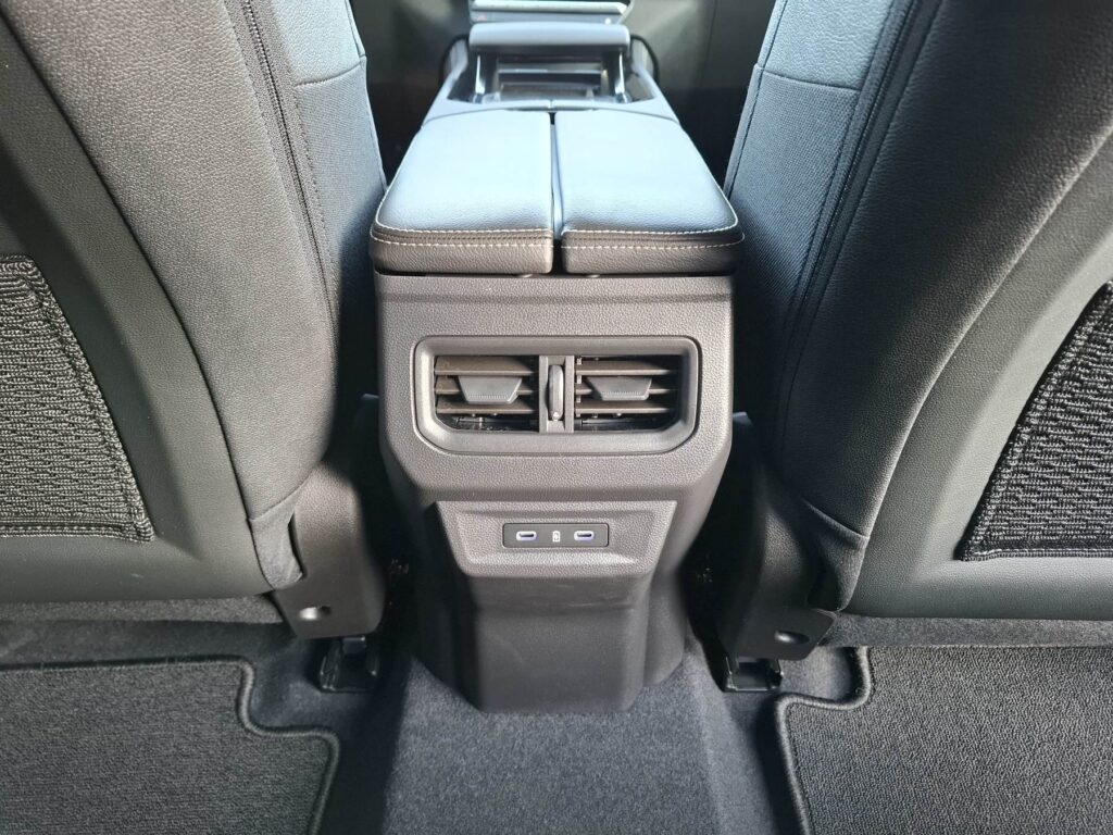 Renault Austral Exposé-Bild 16