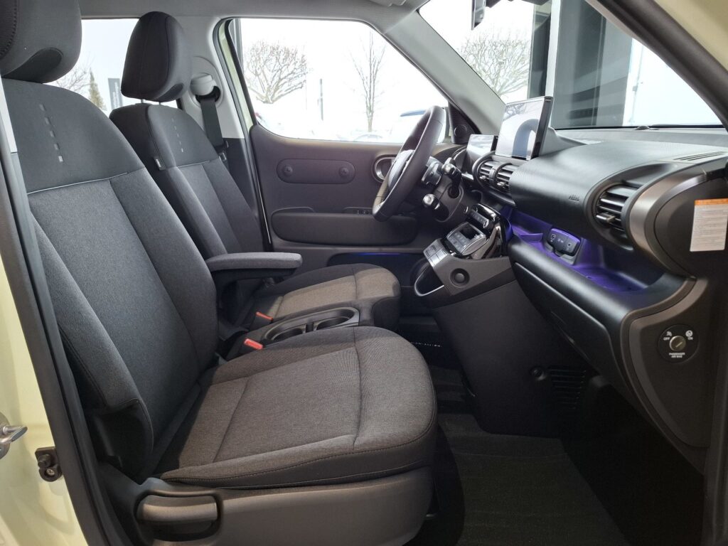 HYUNDAI INSTER Exposé-Bild 10