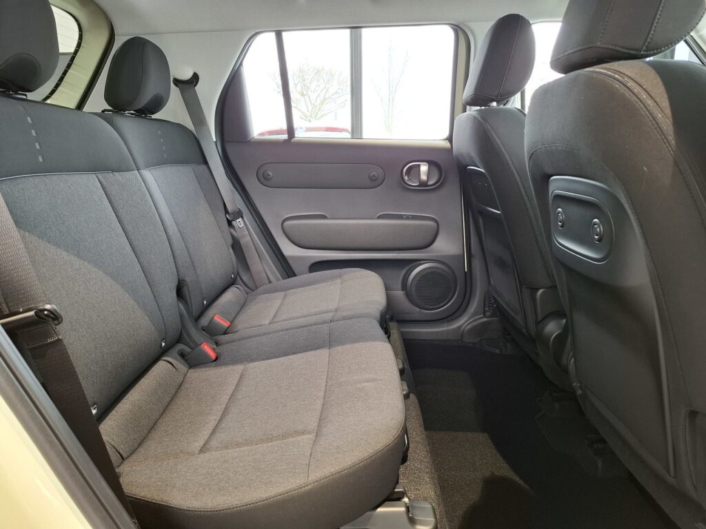 HYUNDAI INSTER Exposé-Bild 11