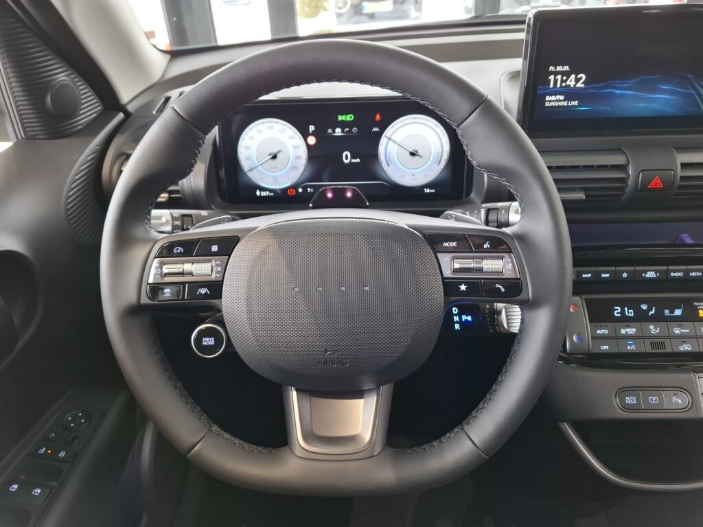 HYUNDAI INSTER Exposé-Bild 18