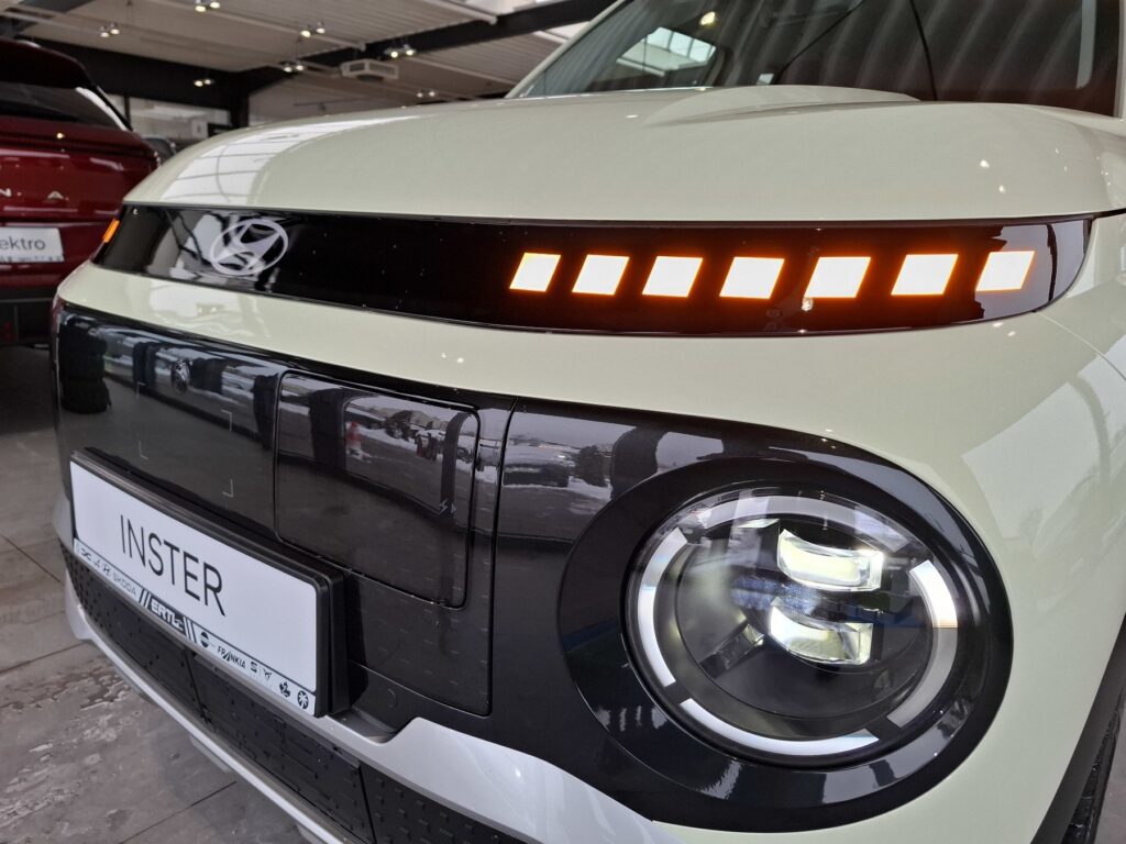 HYUNDAI INSTER Exposé-Bild 42