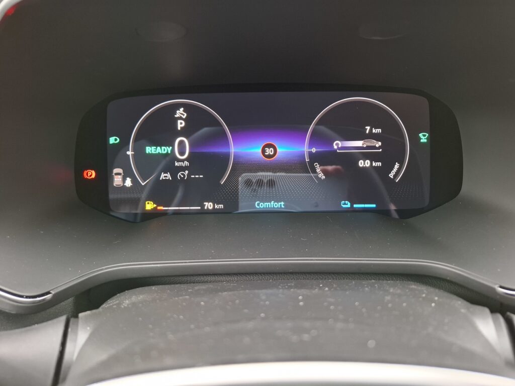 Renault Captur Exposé-Bild 23