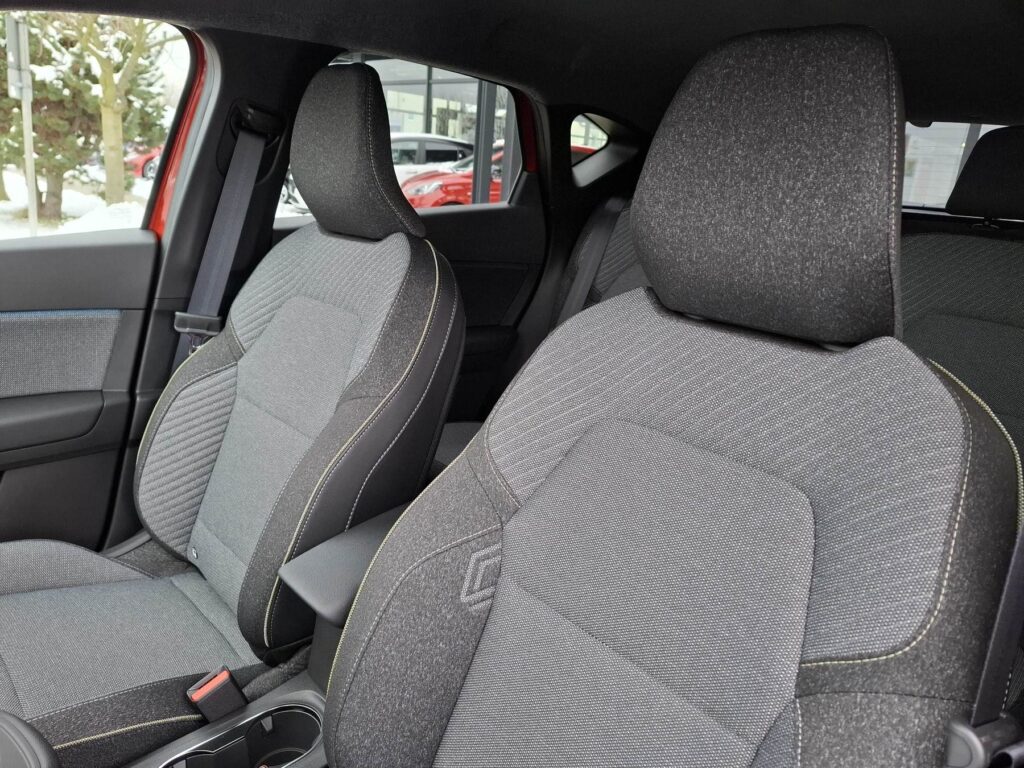 Renault Captur Exposé-Bild 30