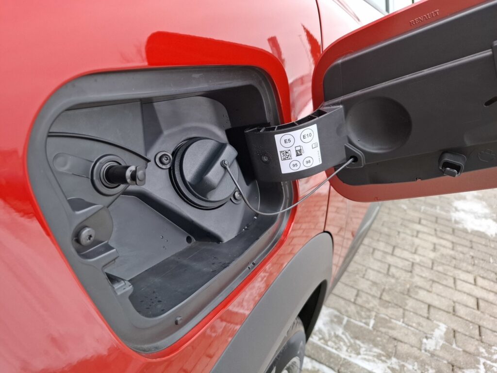 Renault Captur Exposé-Bild 37