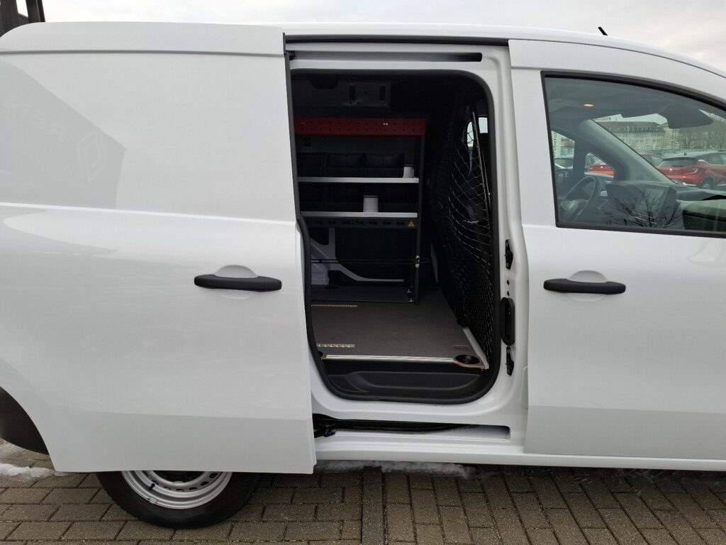 Renault Kangoo Exposé-Bild 15