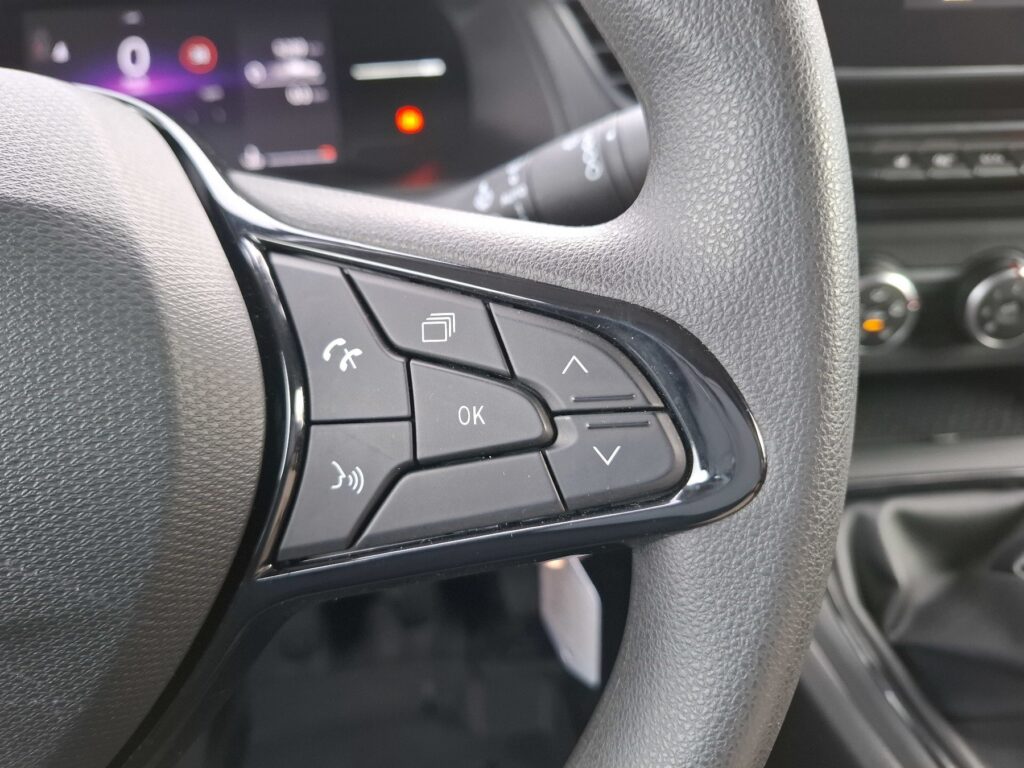 Renault Kangoo Exposé-Bild 20