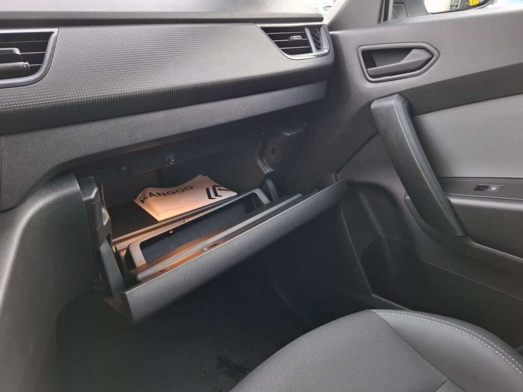 Renault Kangoo Exposé-Bild 27