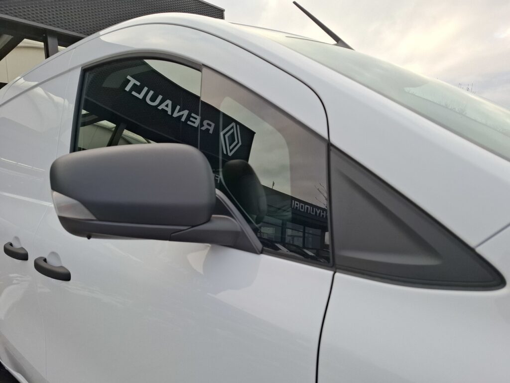 Renault Kangoo Exposé-Bild 39