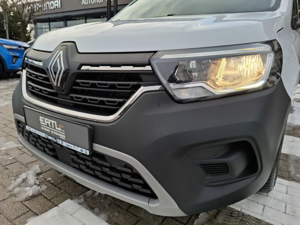 Renault Kangoo Exposé-Bild 41