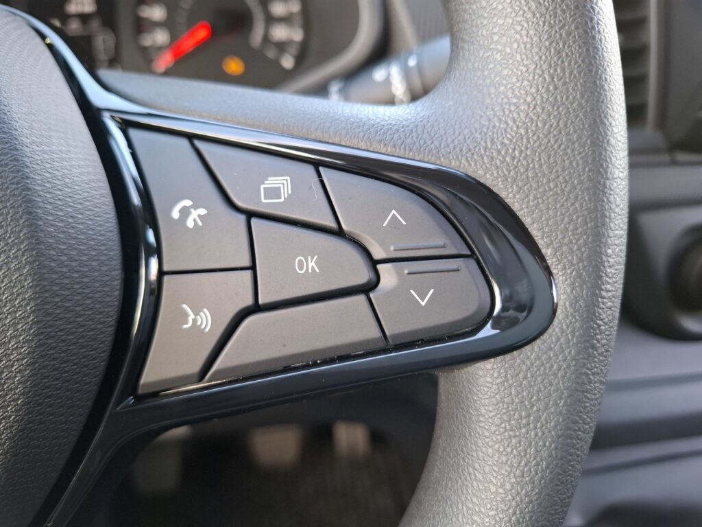 Renault Trafic Exposé-Bild 22