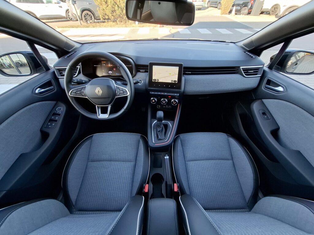 Renault Clio Exposé-Bild 16