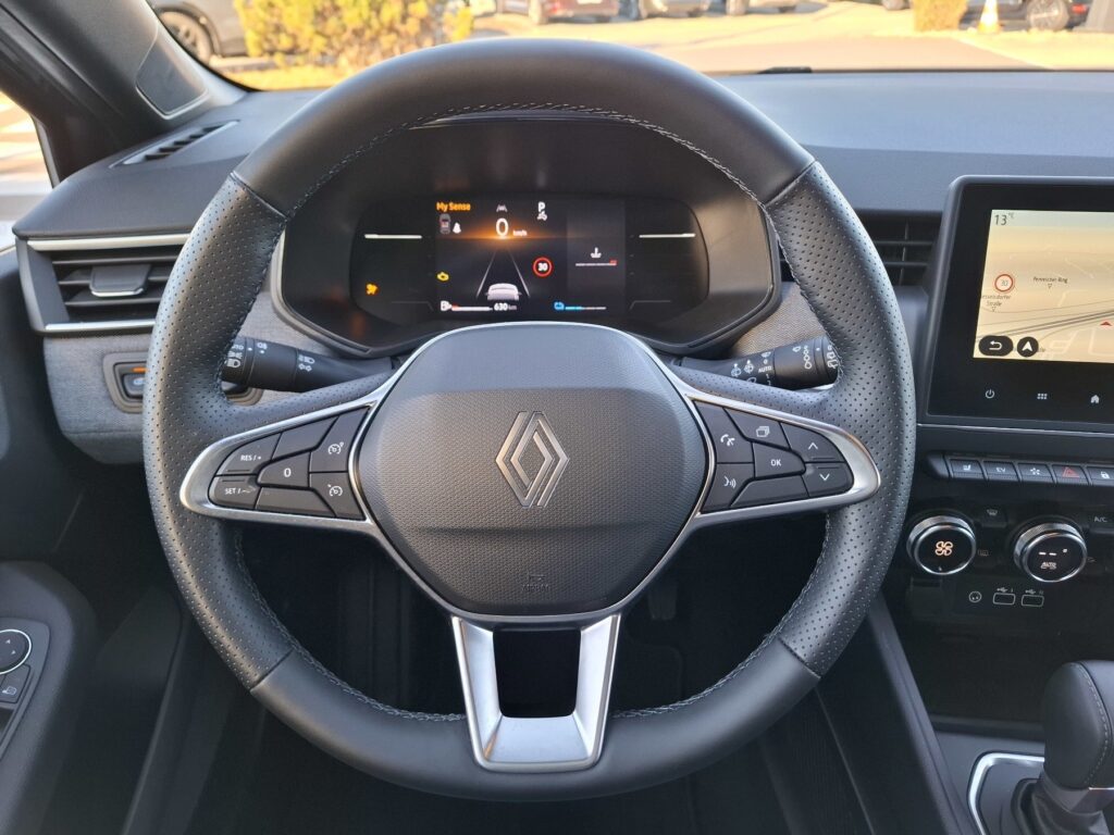 Renault Clio Exposé-Bild 18