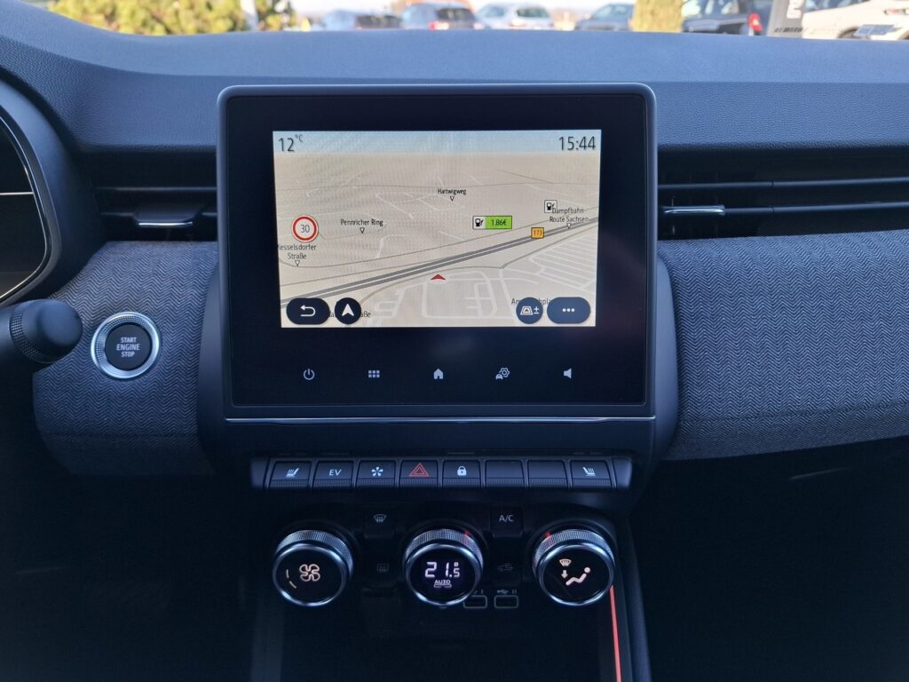 Renault Clio Exposé-Bild 22