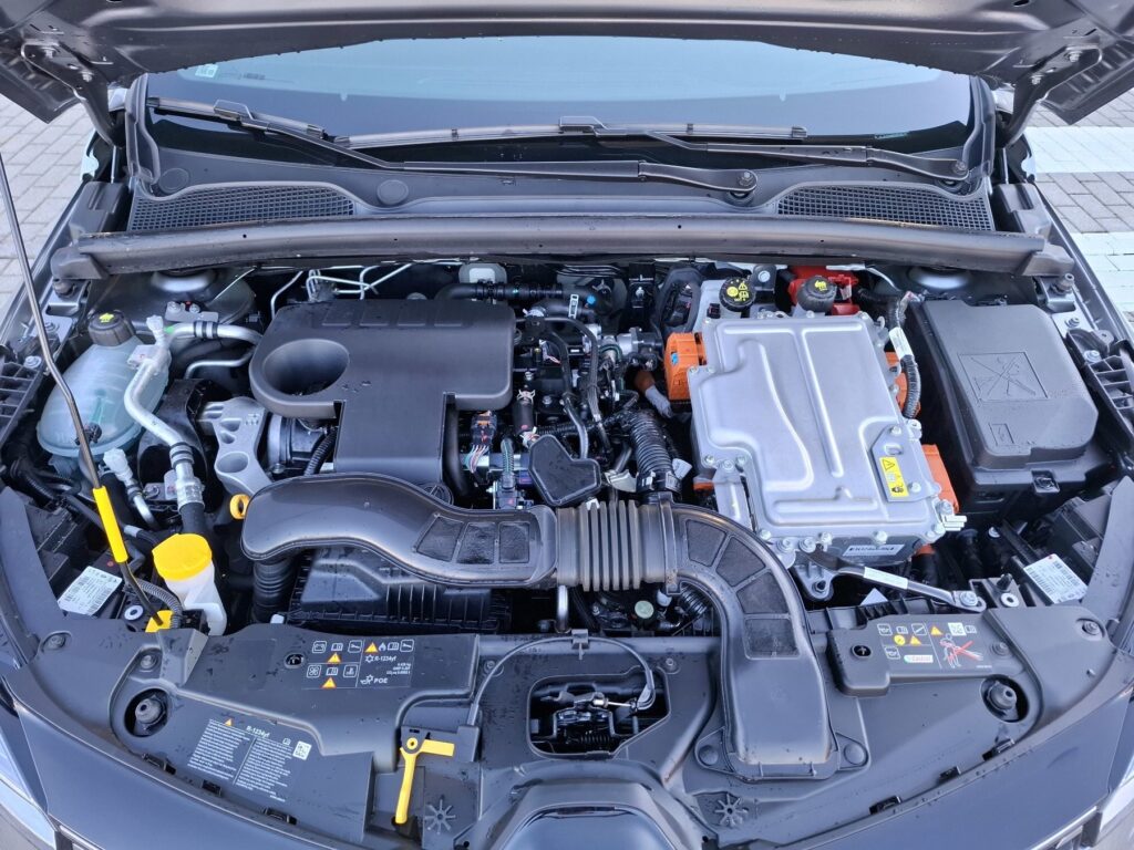 Renault Clio Exposé-Bild 35