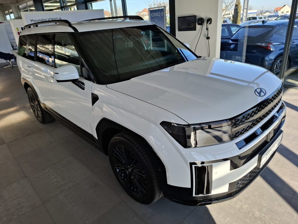 HYUNDAI SANTA FE Exposé-Bild 4