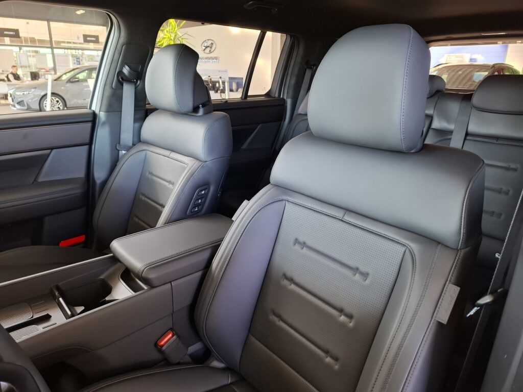 HYUNDAI SANTA FE Exposé-Bild 36