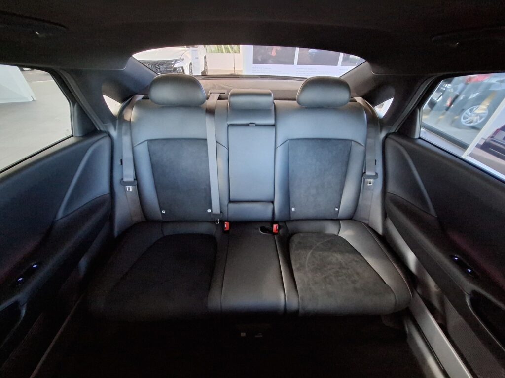 HYUNDAI IONIQ 6 Exposé-Bild 16