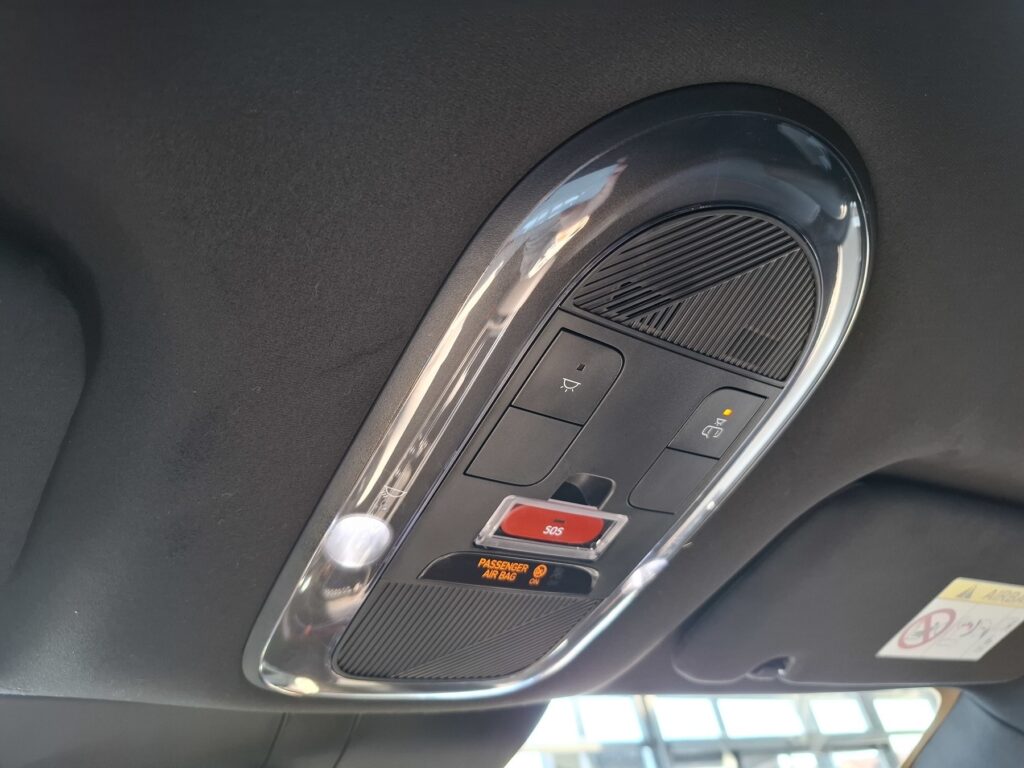 HYUNDAI IONIQ 6 Exposé-Bild 34