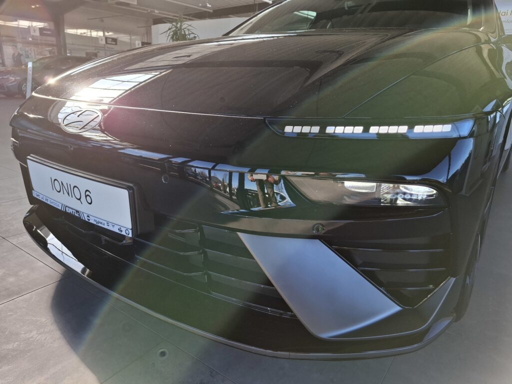 HYUNDAI IONIQ 6 Exposé-Bild 46