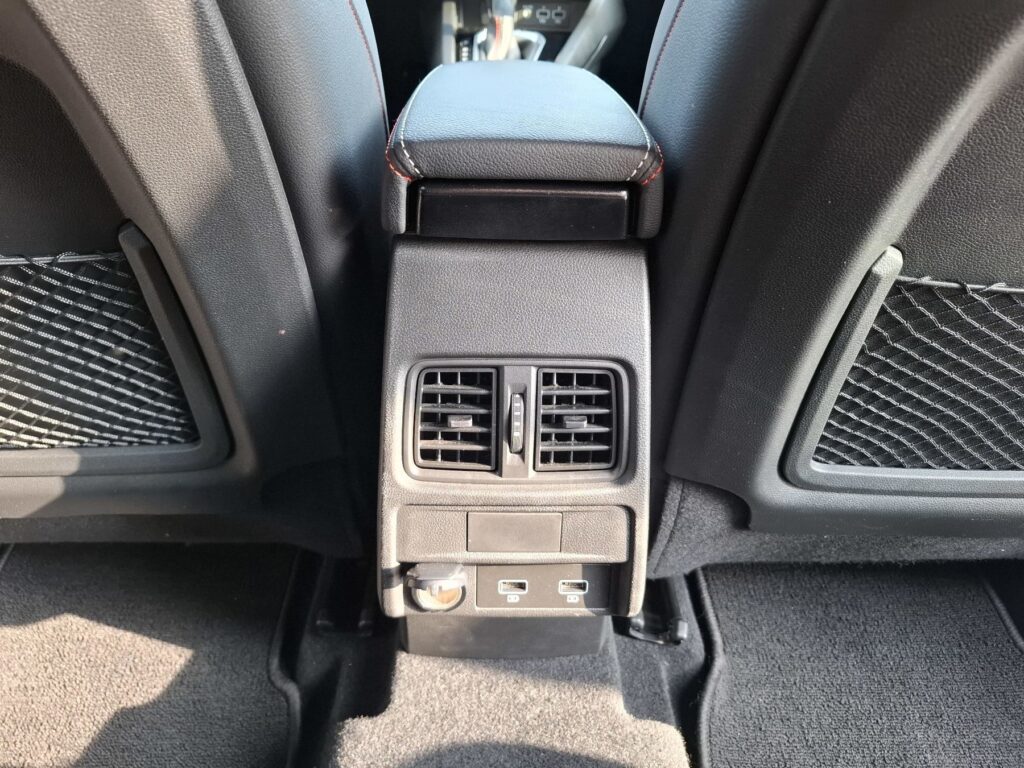 Renault Arkana Exposé-Bild 15