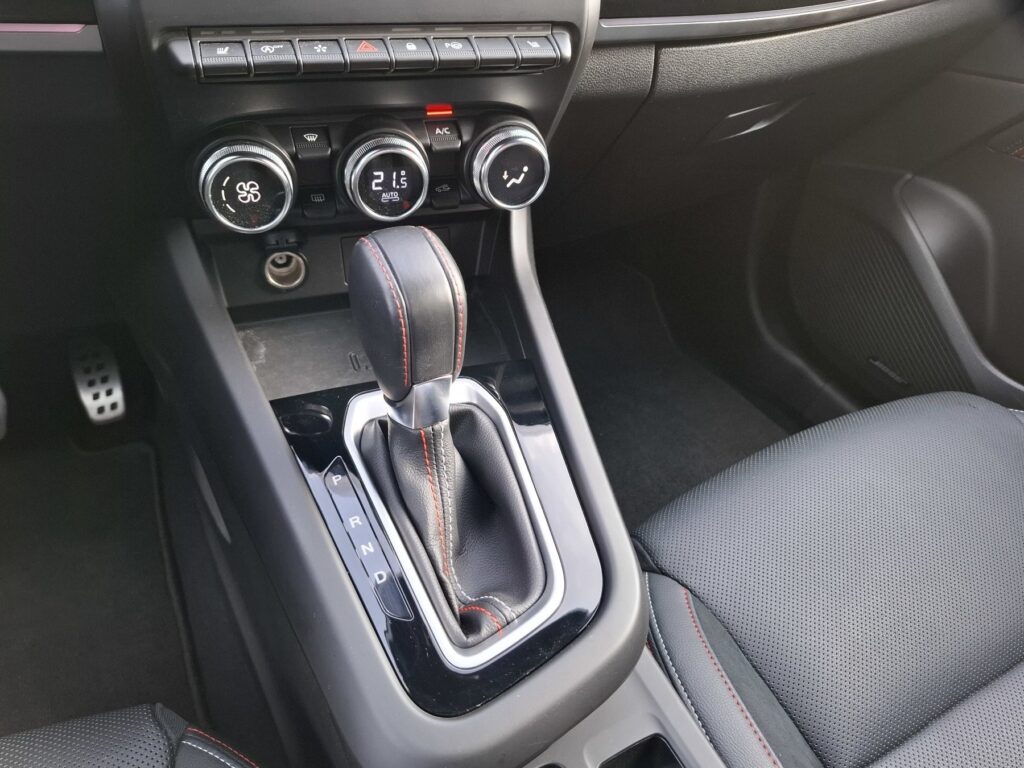 Renault Arkana Exposé-Bild 28