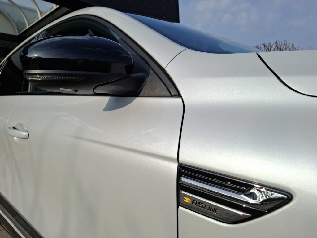 Renault Arkana Exposé-Bild 40