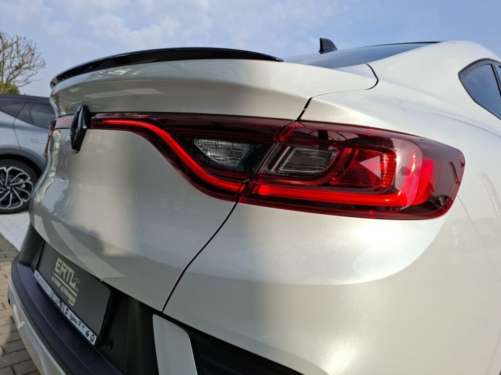 Renault Arkana Exposé-Bild 41