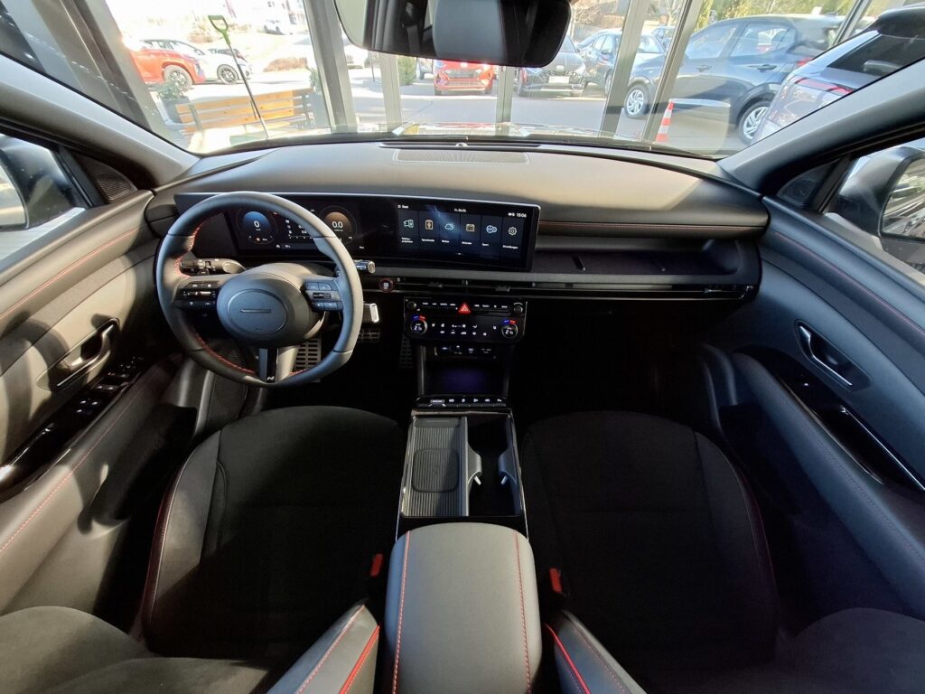 HYUNDAI TUCSON Exposé-Bild 18