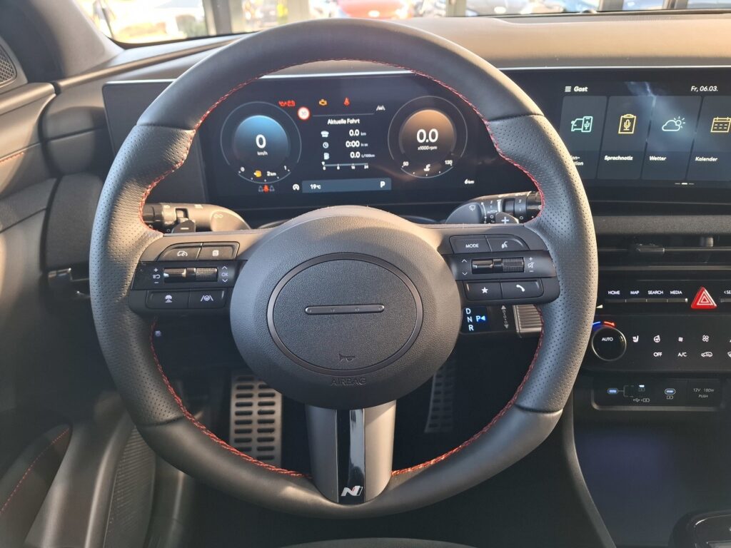 HYUNDAI TUCSON Exposé-Bild 20