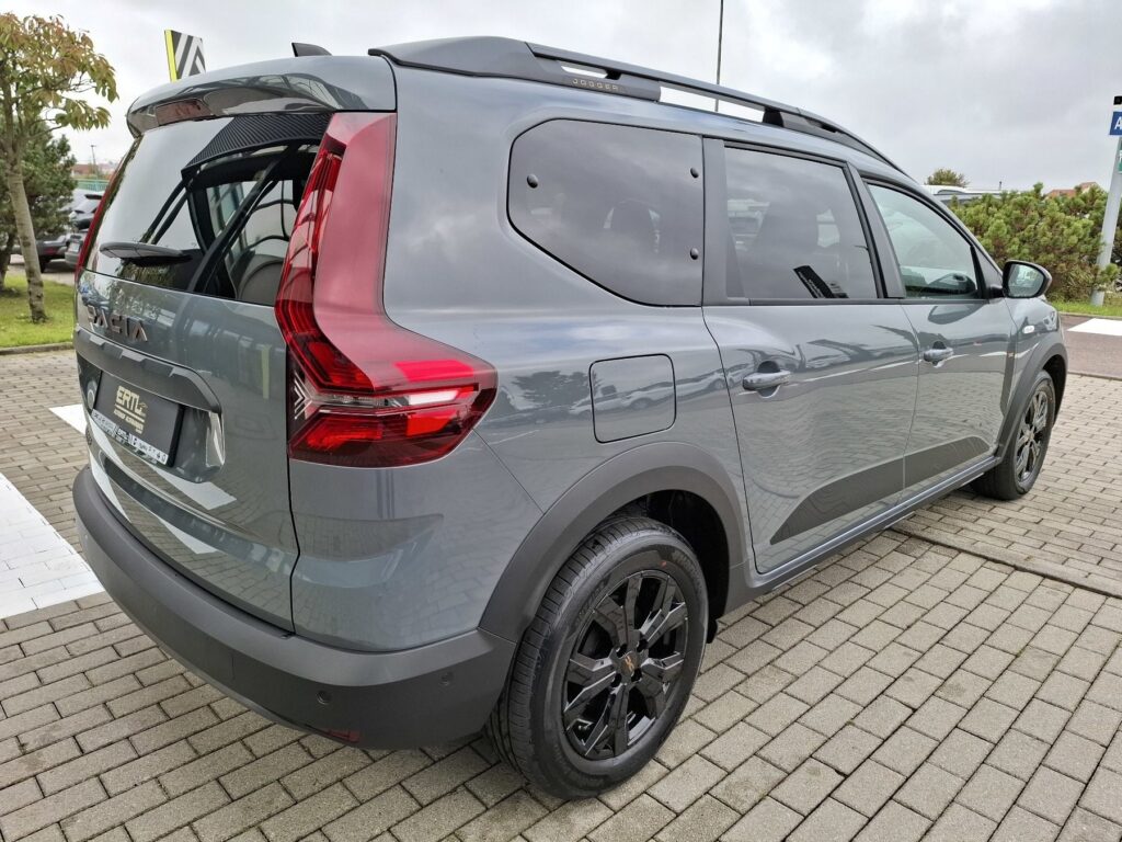 Dacia Jogger Exposé-Bild 6