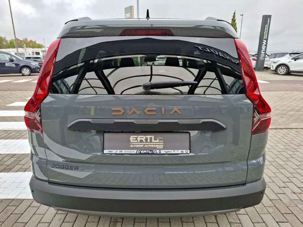Dacia Jogger Exposé-Bild 8