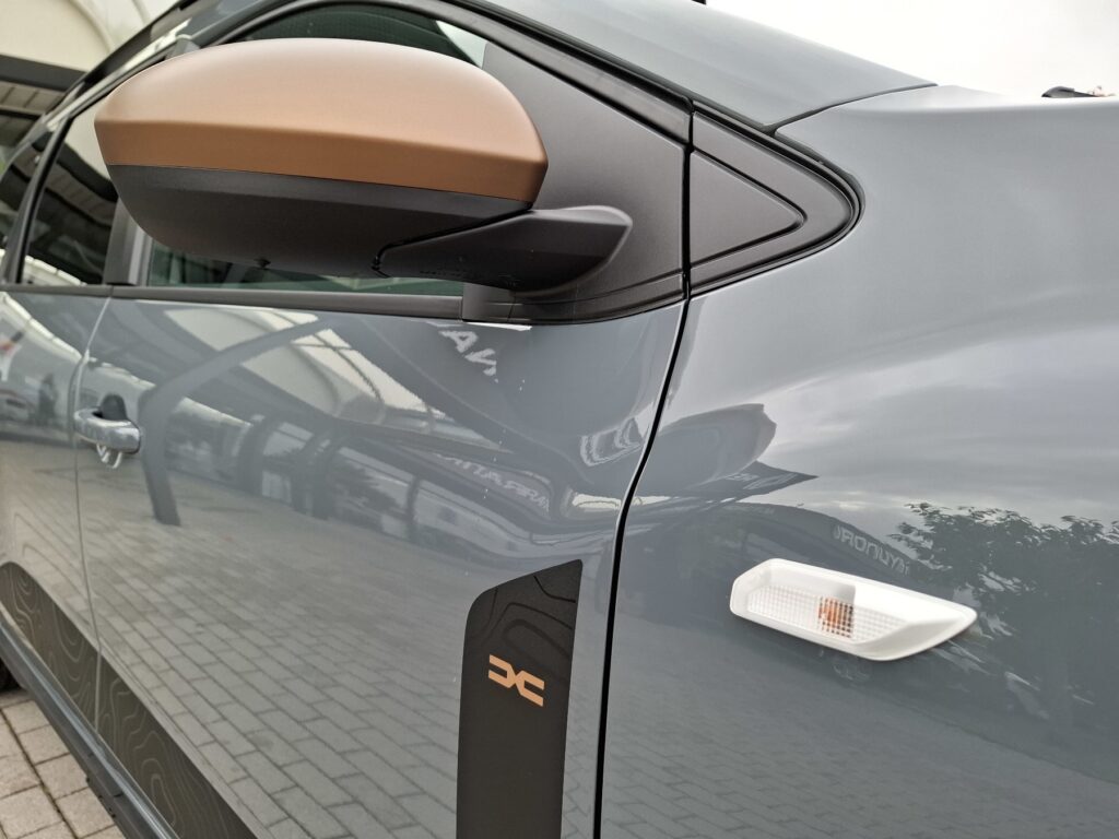 Dacia Jogger Exposé-Bild 40