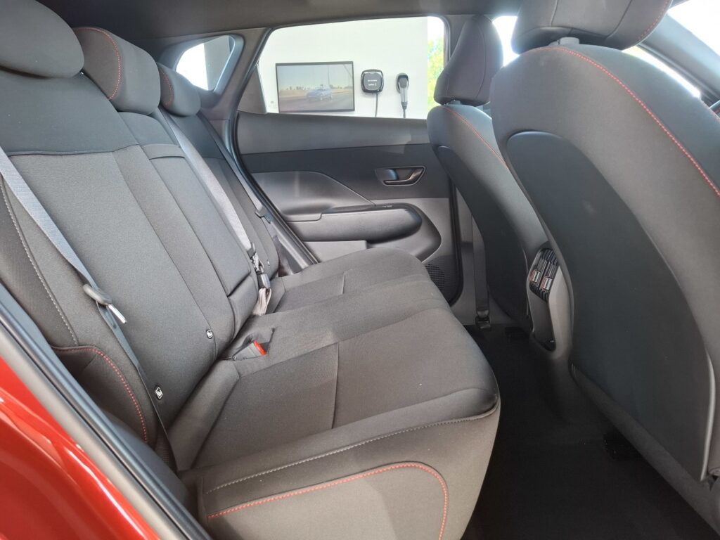 HYUNDAI KONA Elektro Exposé-Bild 15