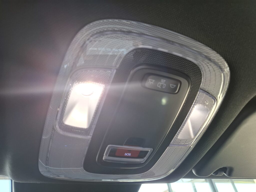 HYUNDAI KONA Elektro Exposé-Bild 30