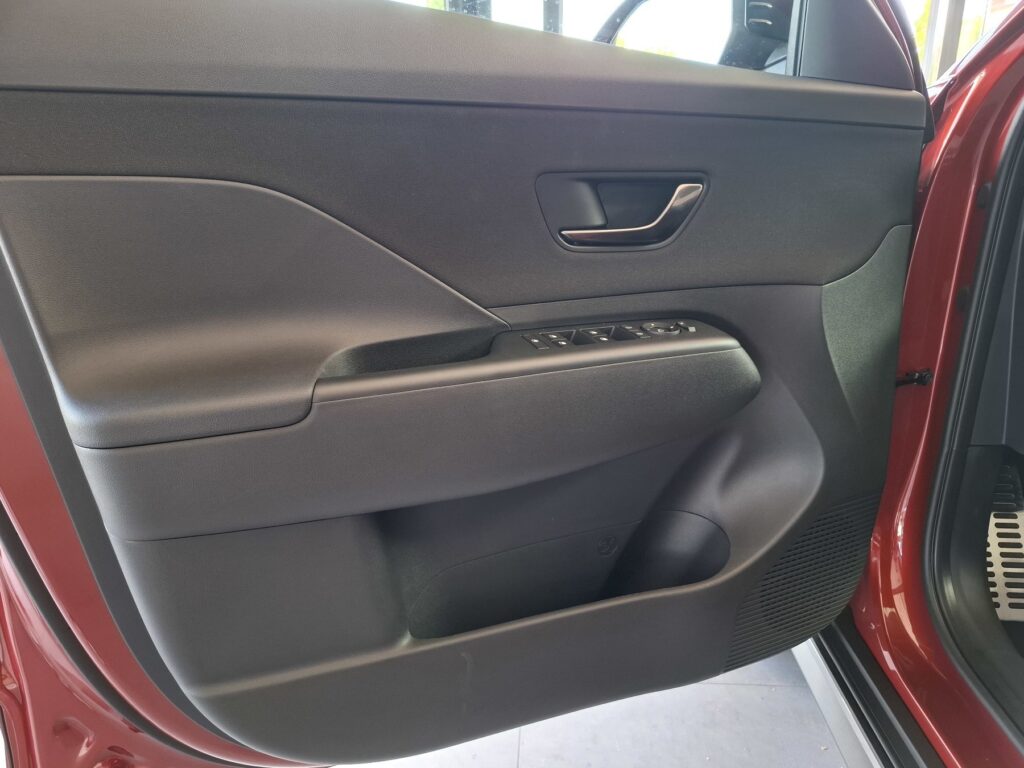 HYUNDAI KONA Elektro Exposé-Bild 33