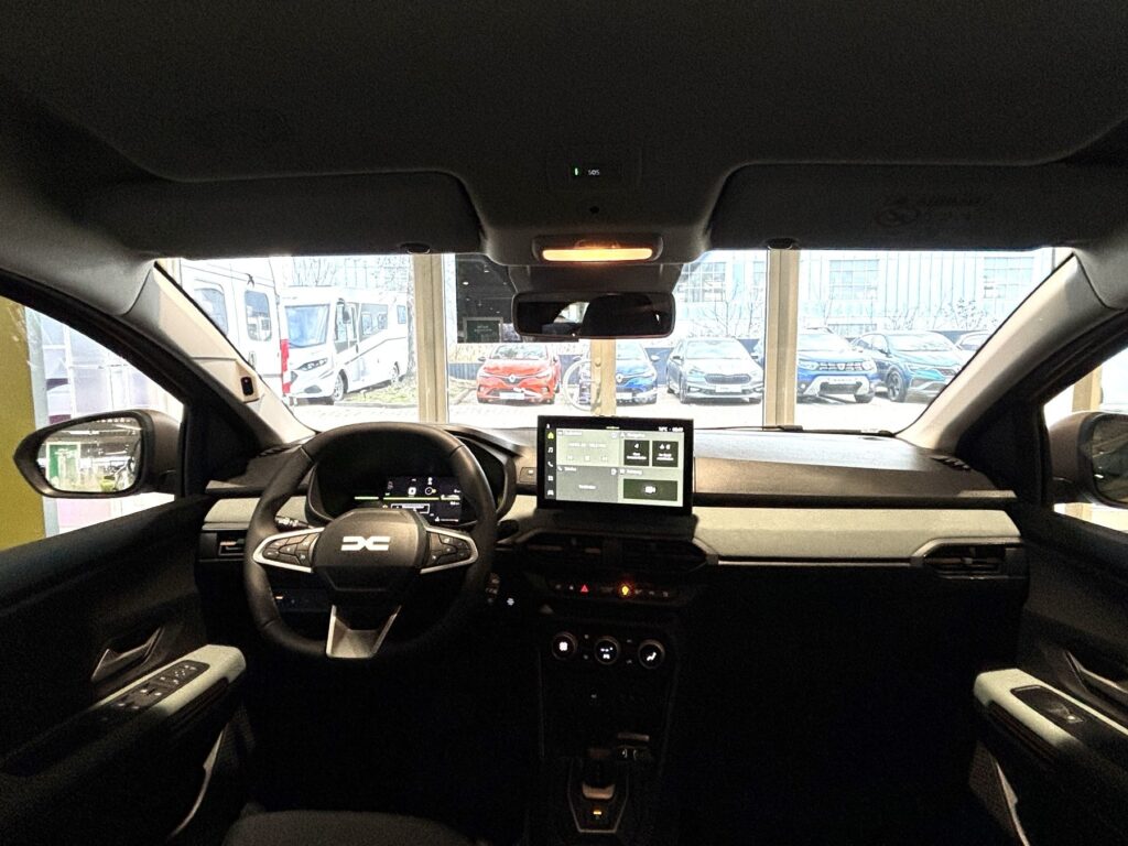 Dacia Sandero Exposé-Bild 7