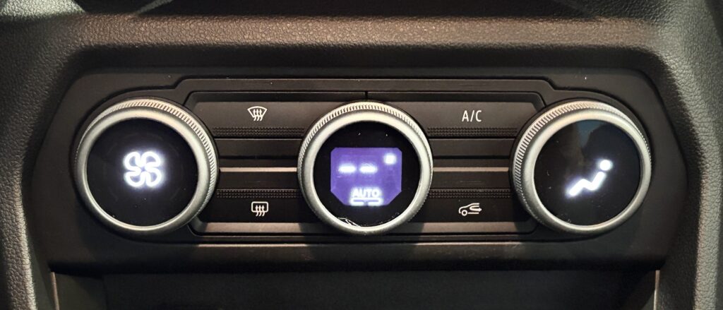 Dacia Sandero Exposé-Bild 12