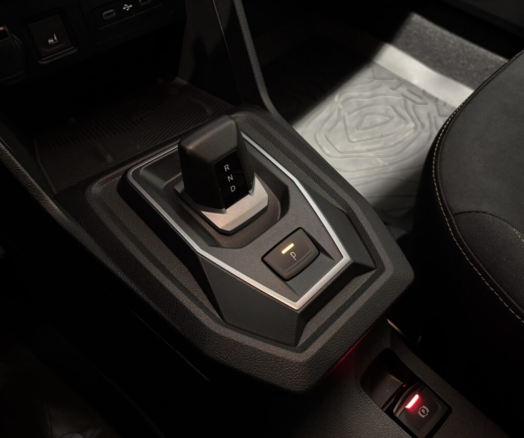 Dacia Sandero Exposé-Bild 14