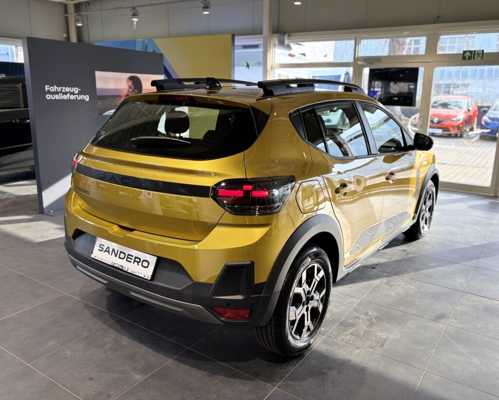 Dacia Sandero Exposé-Bild 17