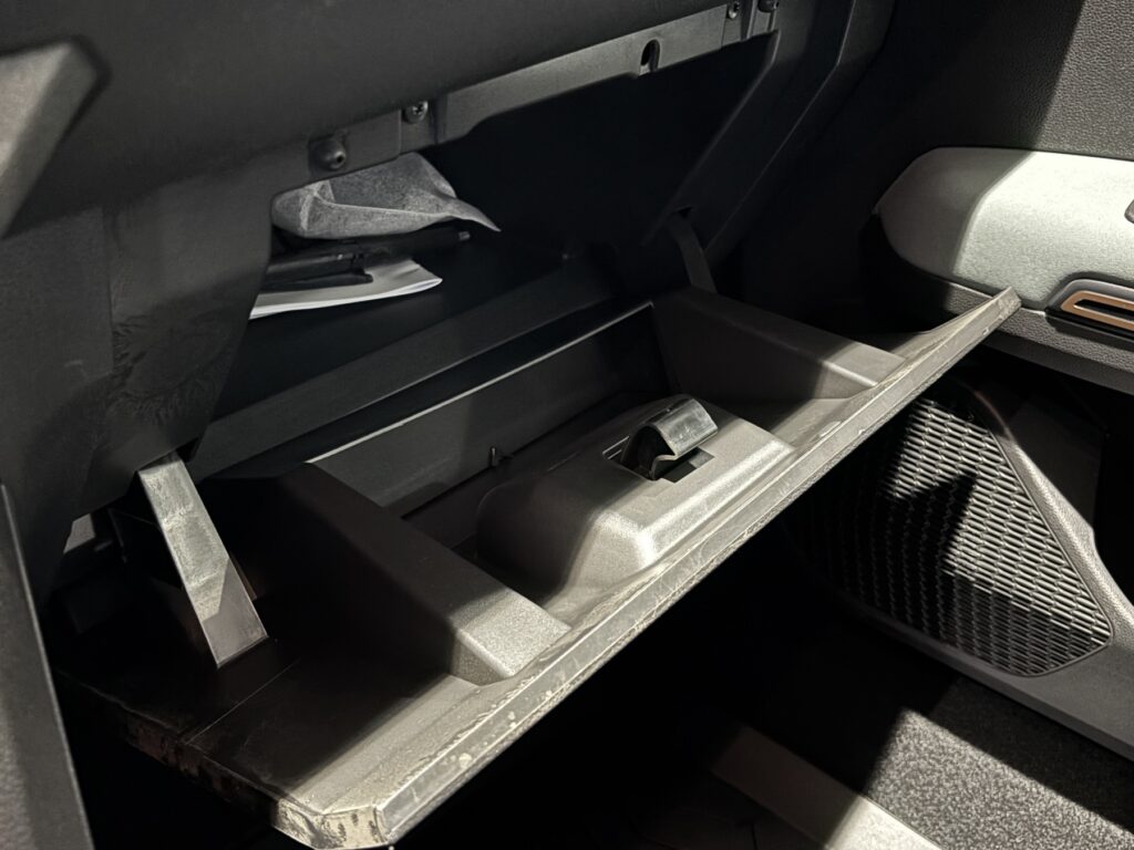 Dacia Sandero Exposé-Bild 38