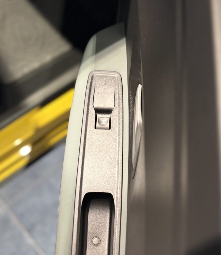 Dacia Sandero Exposé-Bild 40