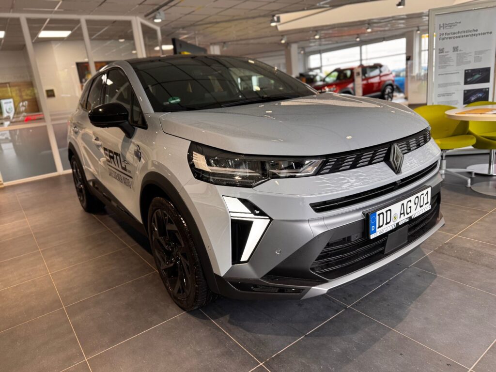 Renault Symbioz Exposé-Bild 3