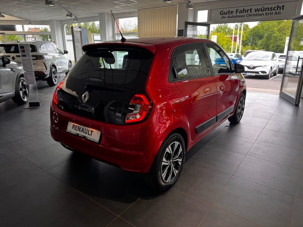 Renault Twingo Exposé-Bild 5
