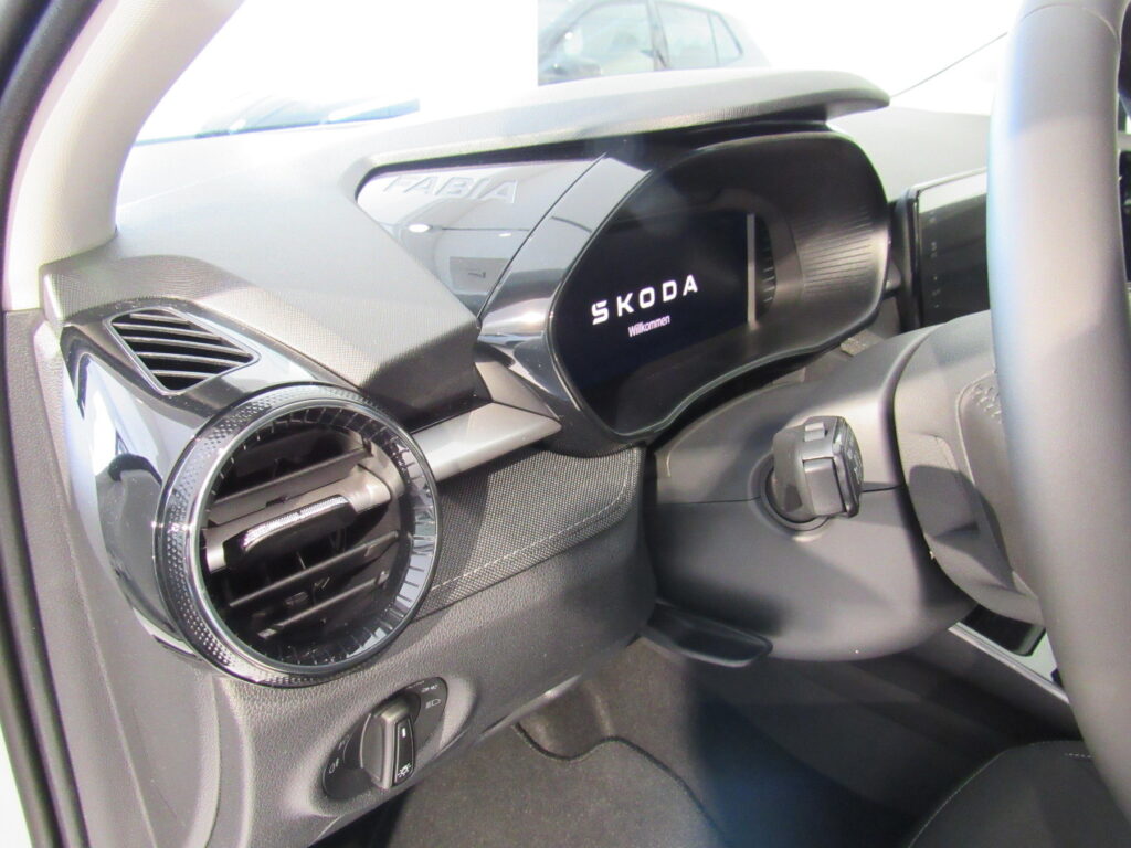 SKODA Fabia Exposé-Bild 22