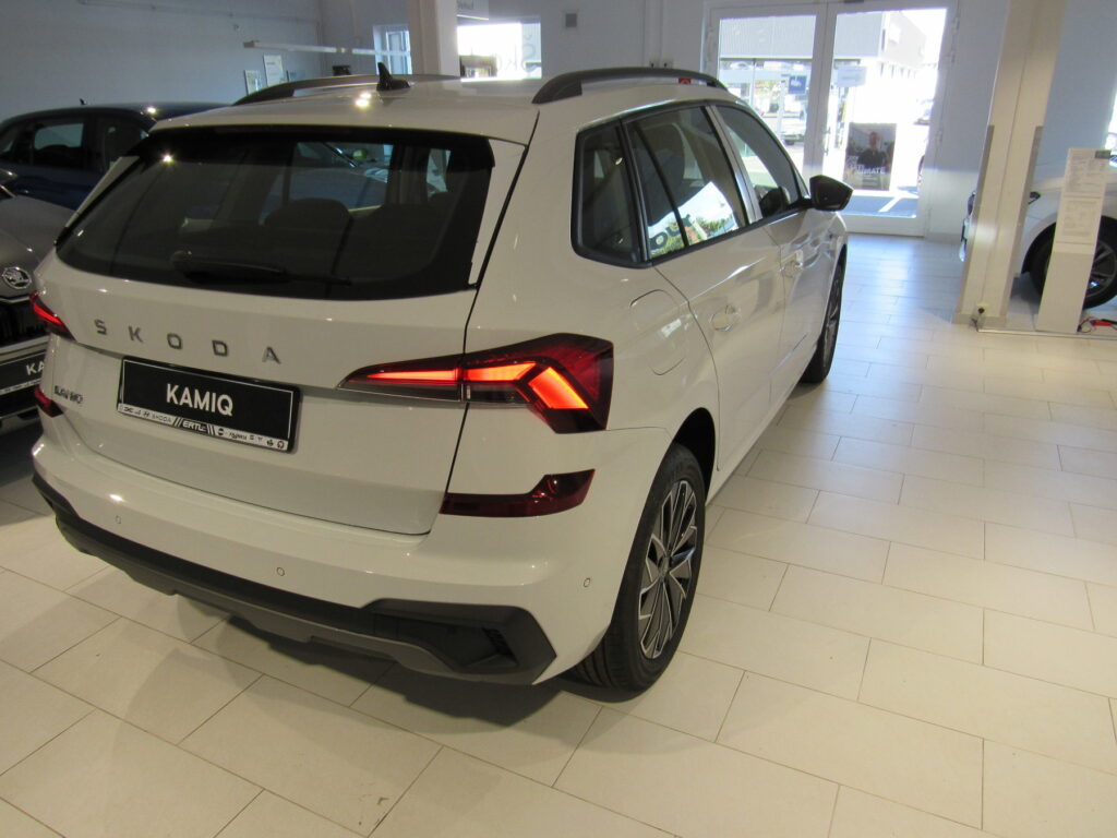 SKODA Kamiq Exposé-Bild 13