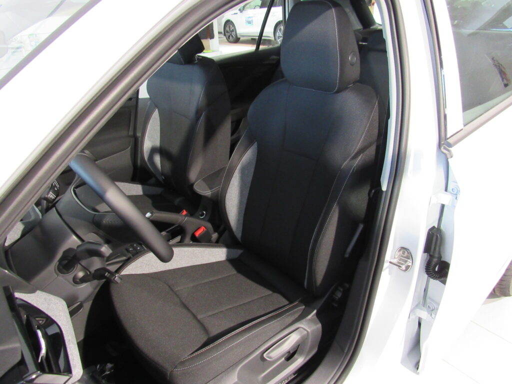 SKODA Kamiq Exposé-Bild 19