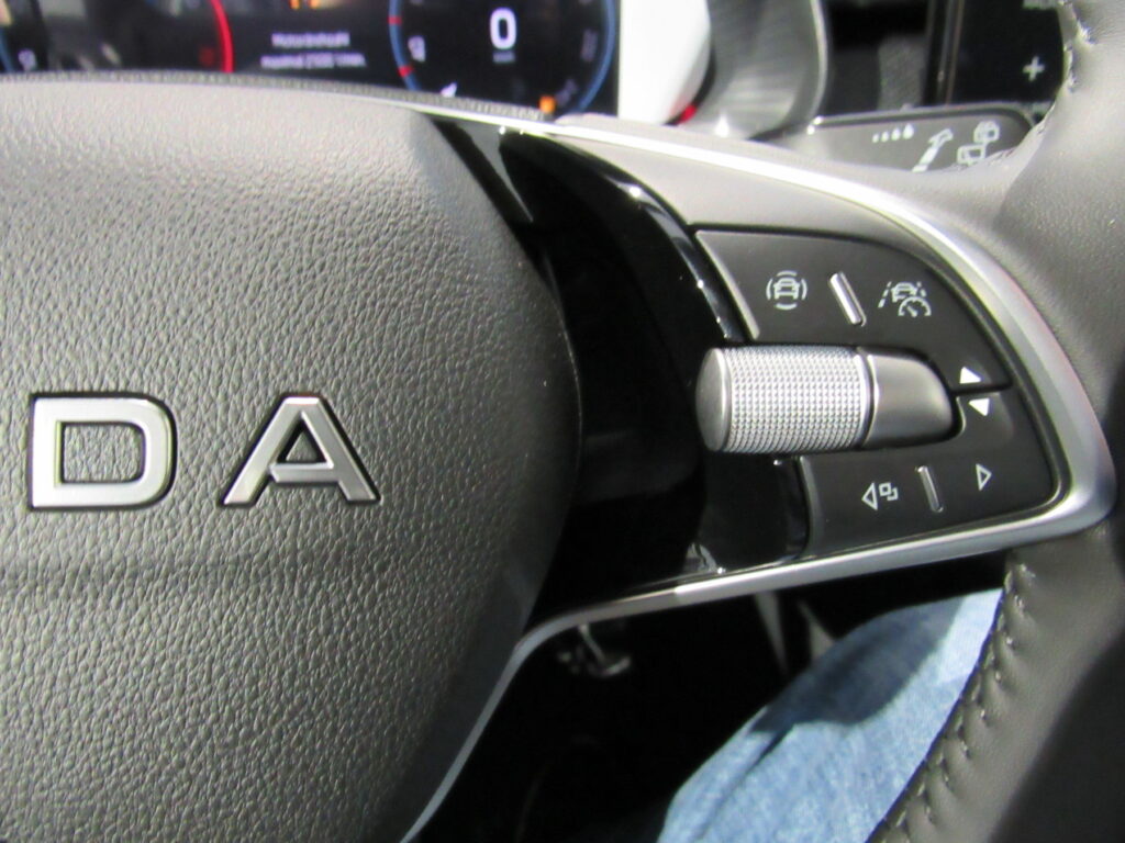 SKODA Kamiq Exposé-Bild 21